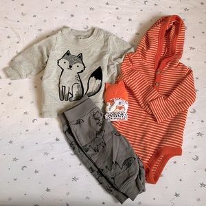 3 Baby outfits 0-3 months